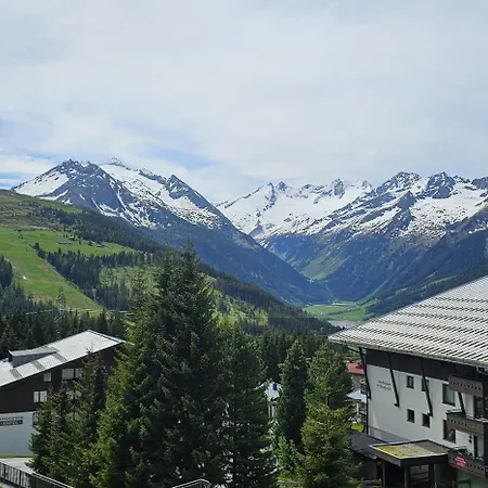 Haus Gabler 5 *